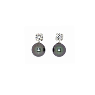 0.65cts Diamonds and Tahitian Pearls